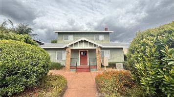 featured image of 112 N Huntington Dr #2