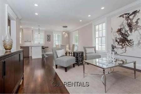 10 Ellery St - Photo 3 of 13