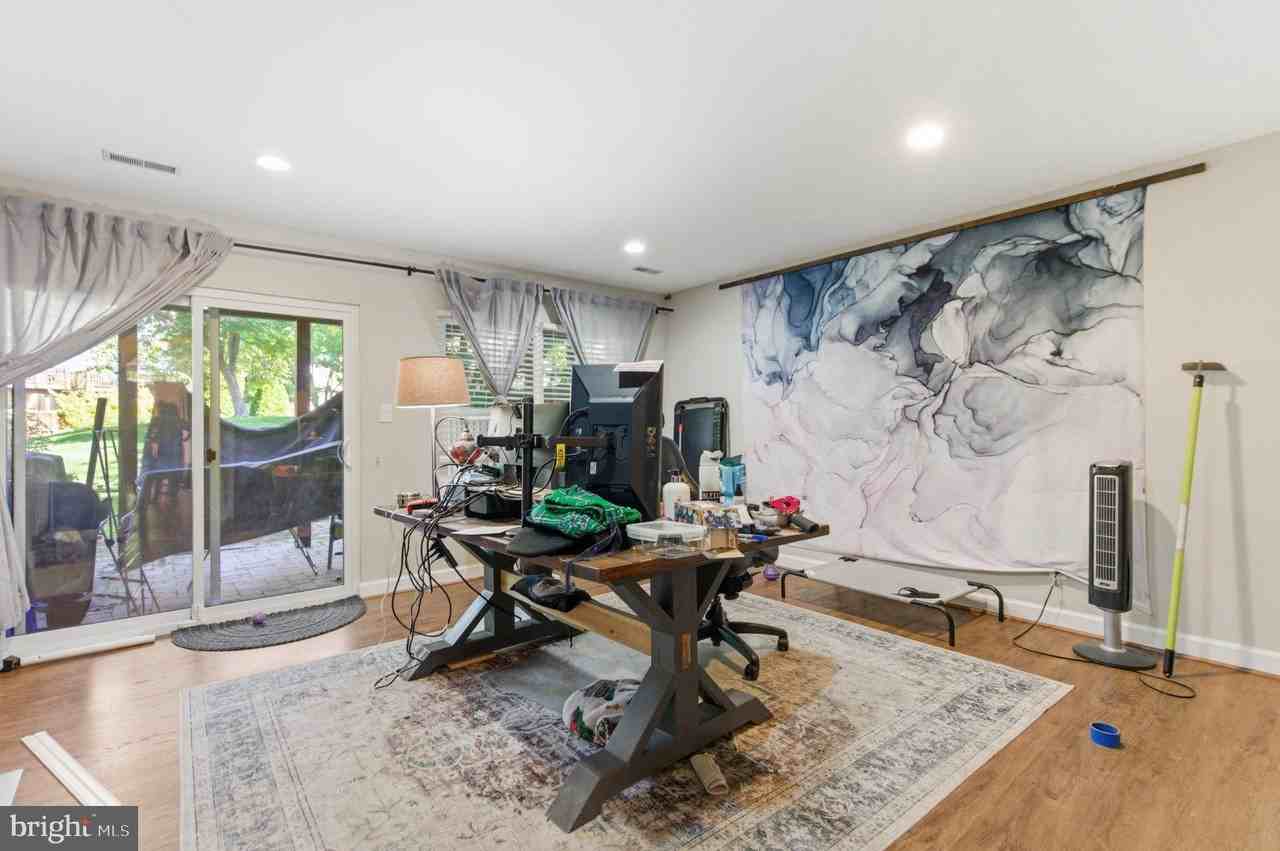 21553 Field Station Ter - Photo 6 of 29
