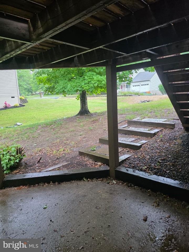6501 Royal Oaks Dr - Photo 3 of 12