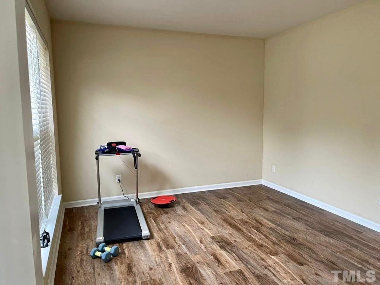 311 Halls Mill Dr - Photo 5 of 20