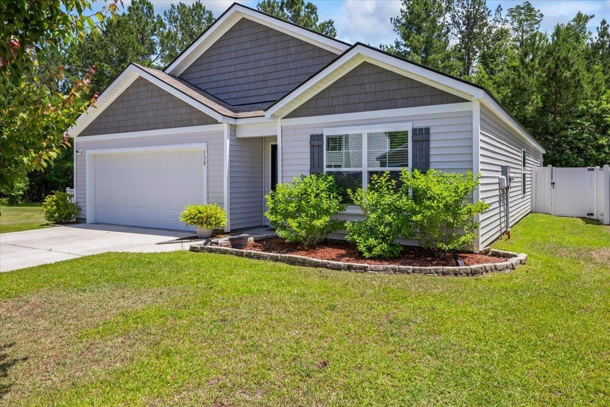 138 Cotton Bluff Ct - Photo 4 of 20