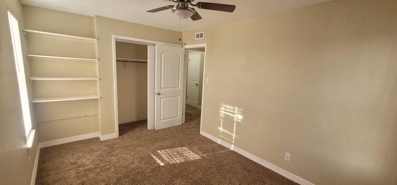 2520 San Jose Ave - Photo 2 of 14