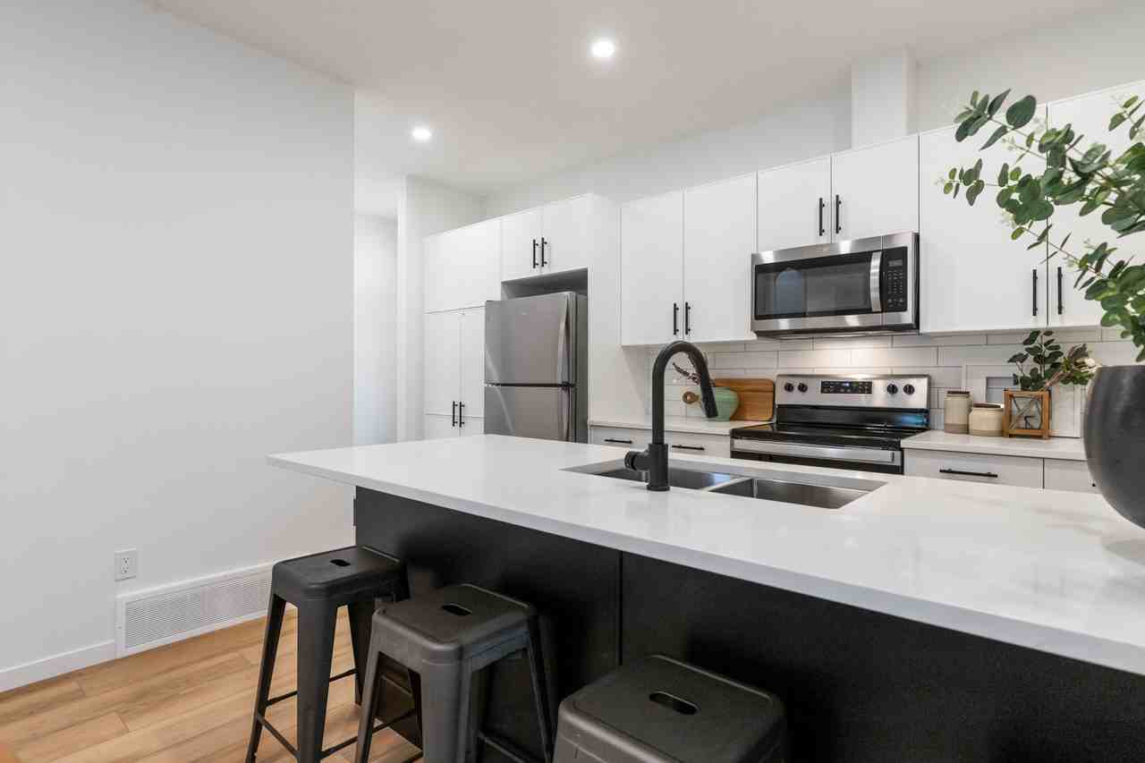 11814 39 St Nw