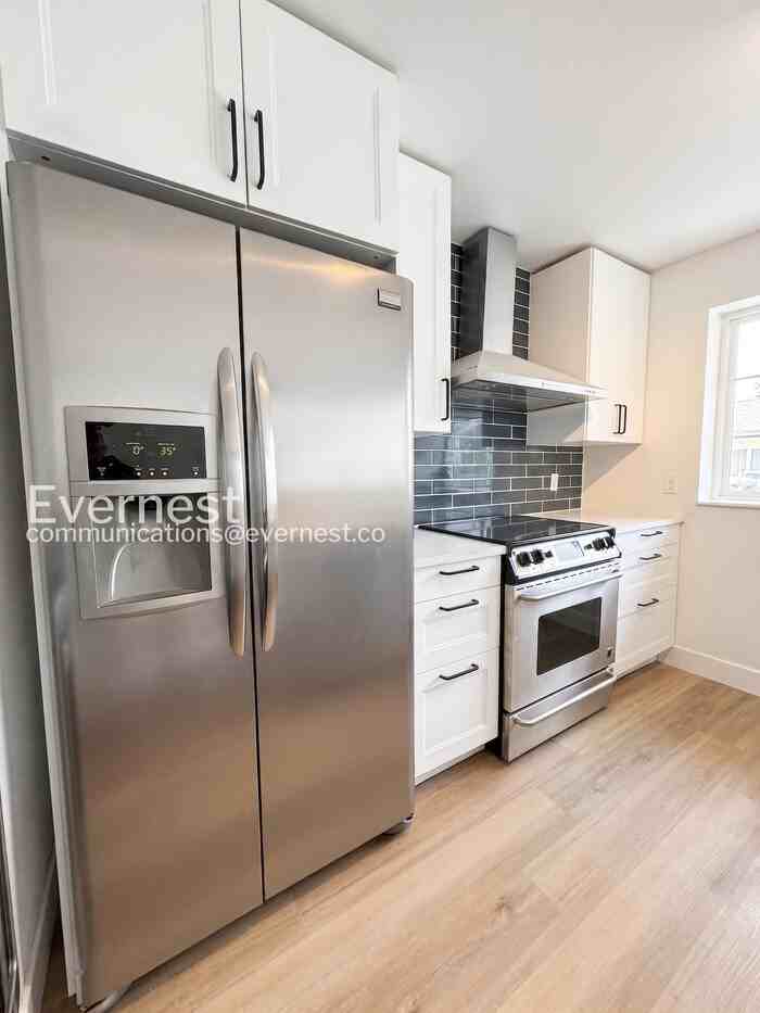 9694 W Chatfield Ave #E - Photo 4 of 26