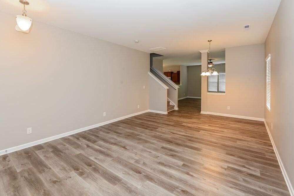 3343 Saddlebrook Dr - Photo 6 of 17