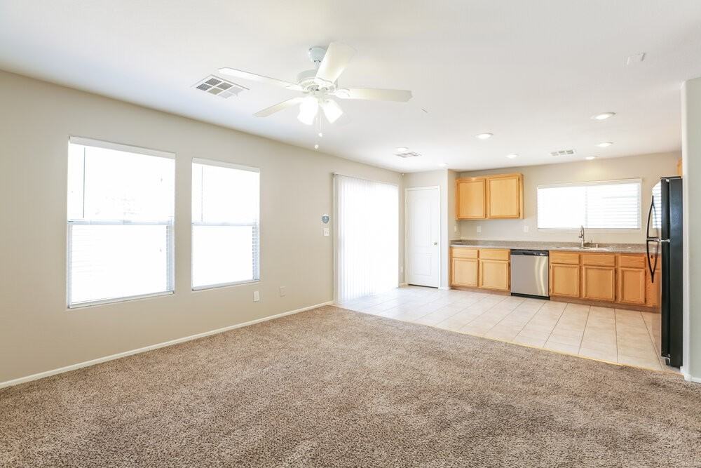 8621 Palomino Ranch St - Photo 7 of 17