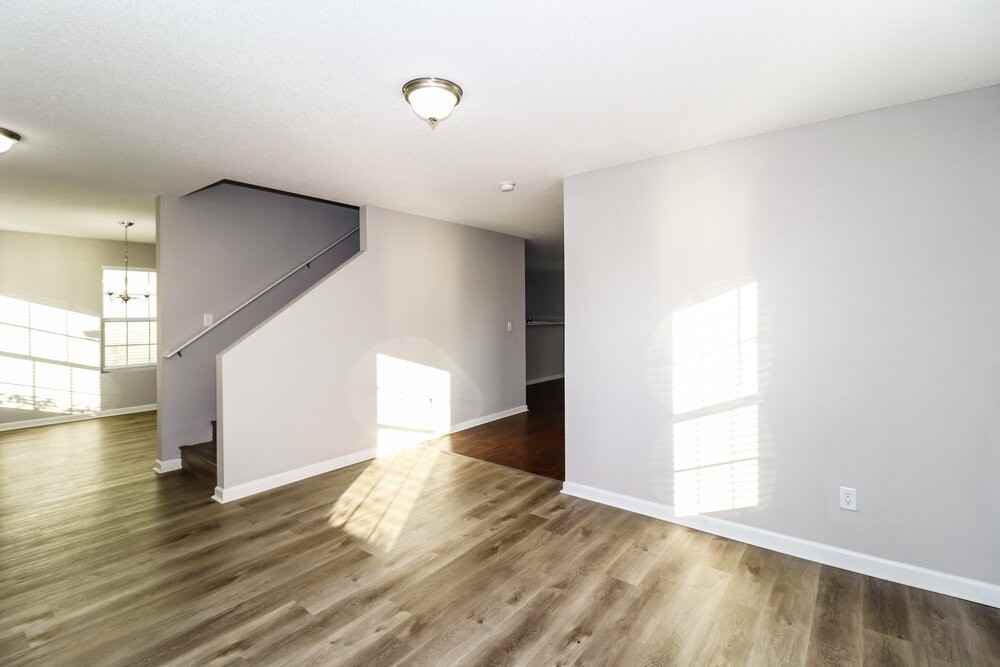 1734 Addison Park Cv - Photo 4 of 17