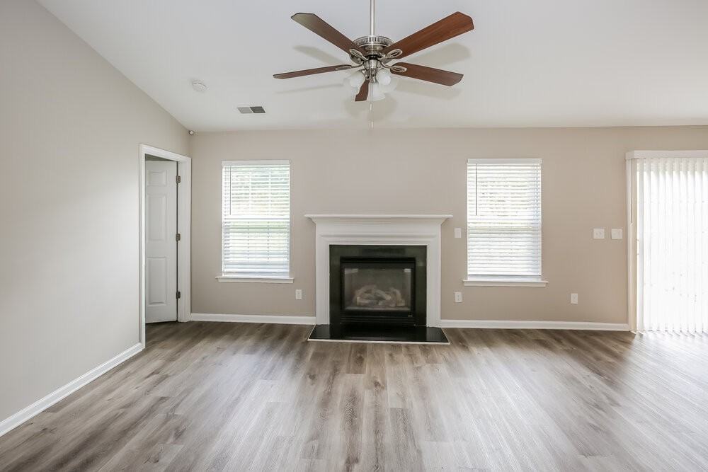 5225 Hildreth Ct - Photo 7 of 17
