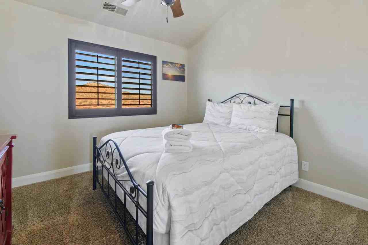 4241 E Razor Ridge Dr #1516251P - Photo 7 of 10