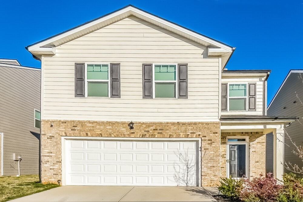 44 Silver Birch Pass