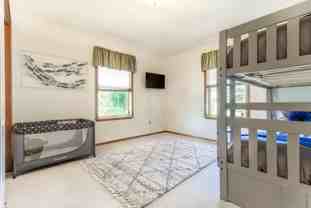 660 S Majestic View Dr - Photo 1 of 1