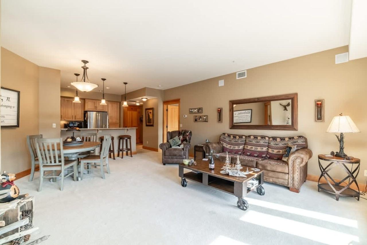 2145 N Main St #1542947P - Photo 3 of 17