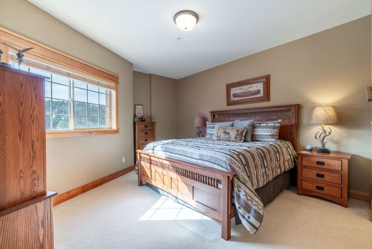 2145 N Main St #1542947P - Photo 6 of 17