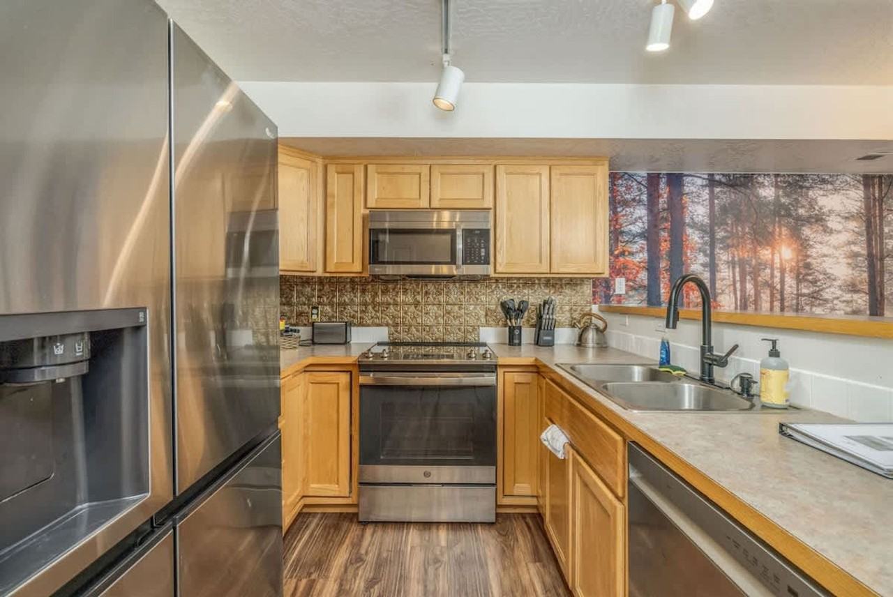 574 N Hydra Pl #1542951P - Photo 6 of 14