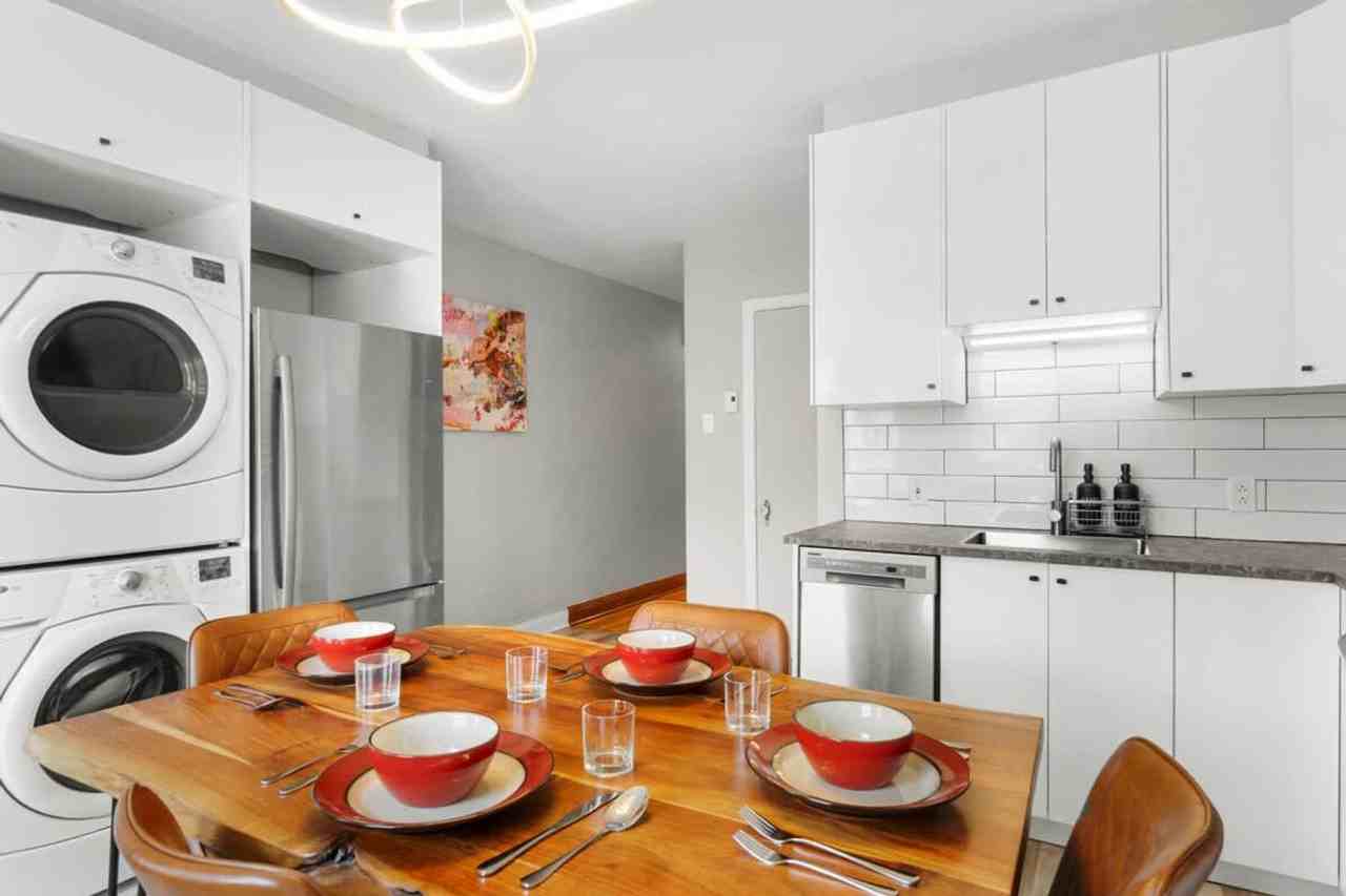 6419 10e Avenue #1543097P - Photo 6 of 15