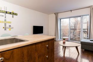 1407 Rue Aylwin - Photo 1 of 1