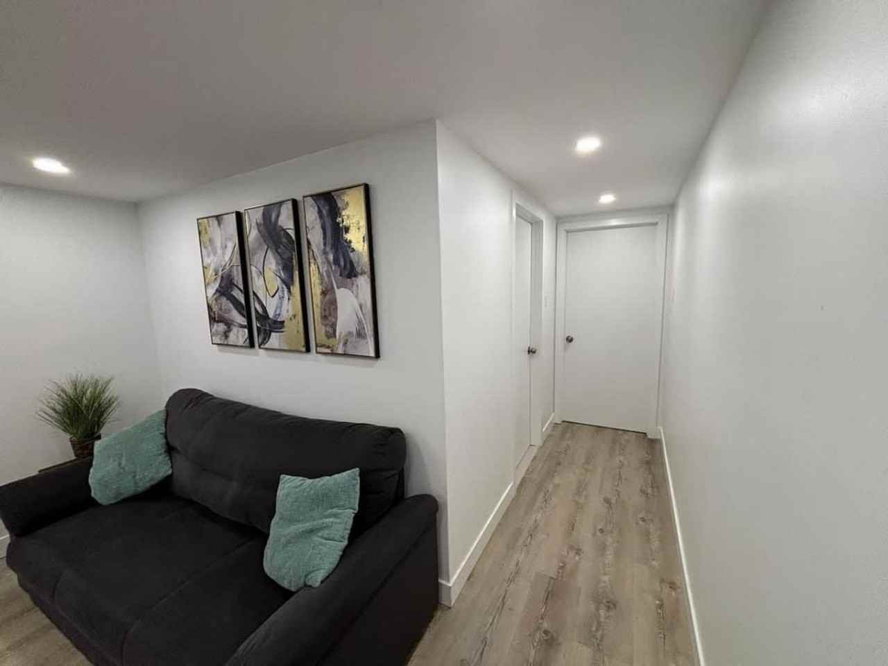 2698 Ch De Bedford #1543096P - Photo 2 of 3