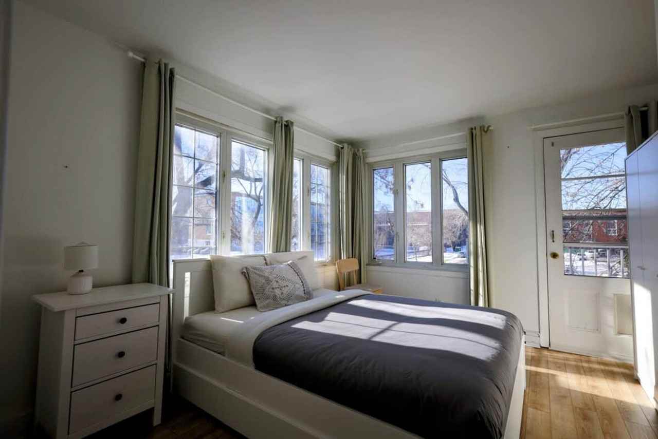 6240 Rue Eadie #1543123P - Photo 3 of 9