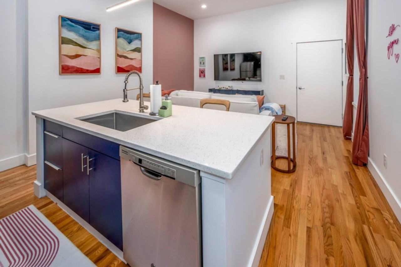 1626 Pleasant St #1543072P - Photo 6 of 23