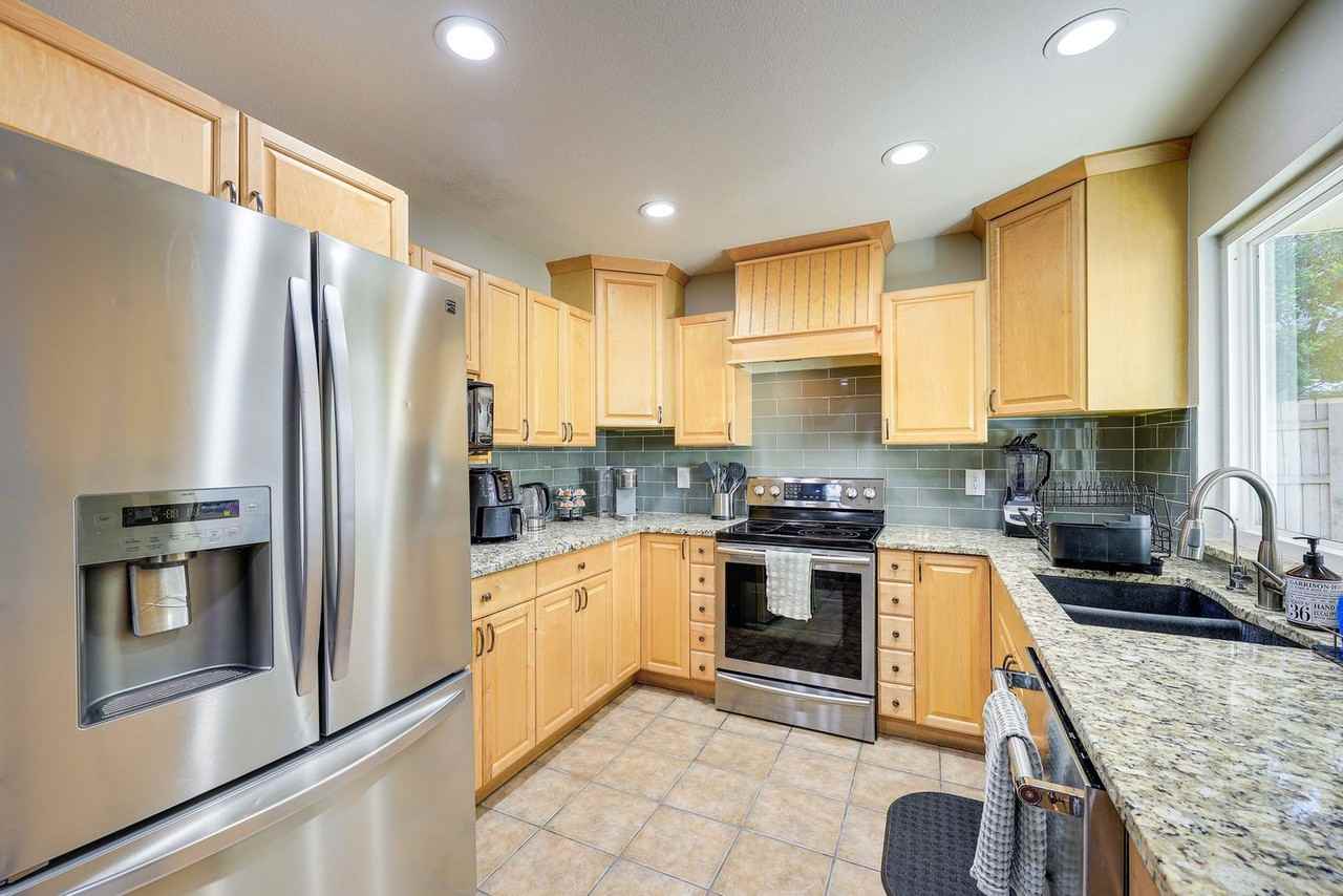 8411 Brixton #1546356P - Photo 2 of 27