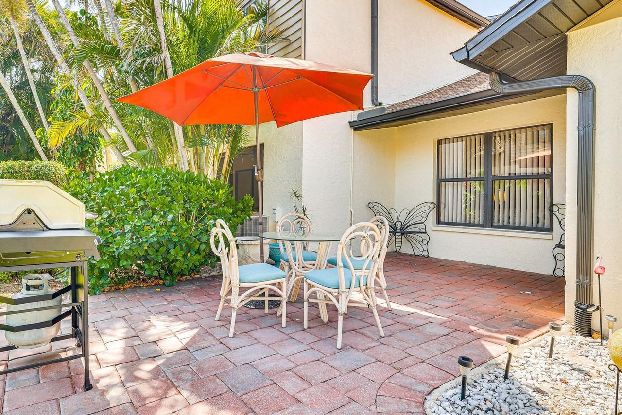 11651 Pointe Circle Dr #1546272P - Photo 4 of 18