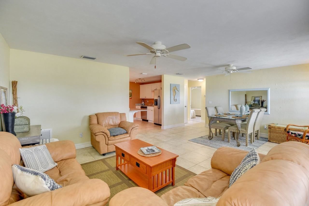 8 Tropical Dr #1546317P - Photo 4 of 17