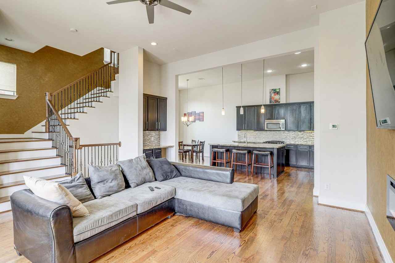 1613 Bonner St #1546121P - Photo 2 of 20