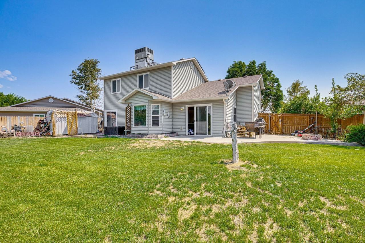 367 N Lake Ct #1546159P - Photo 4 of 20