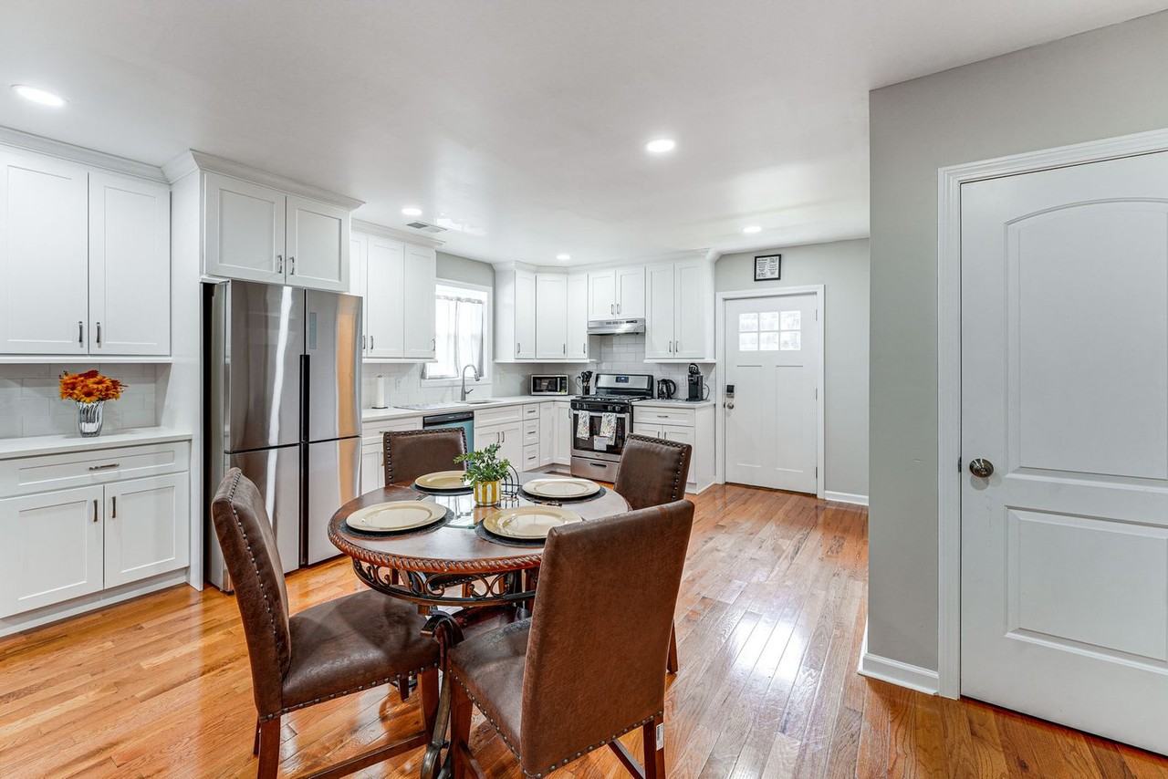 51 Indian Ave #1546115P - Photo 4 of 18