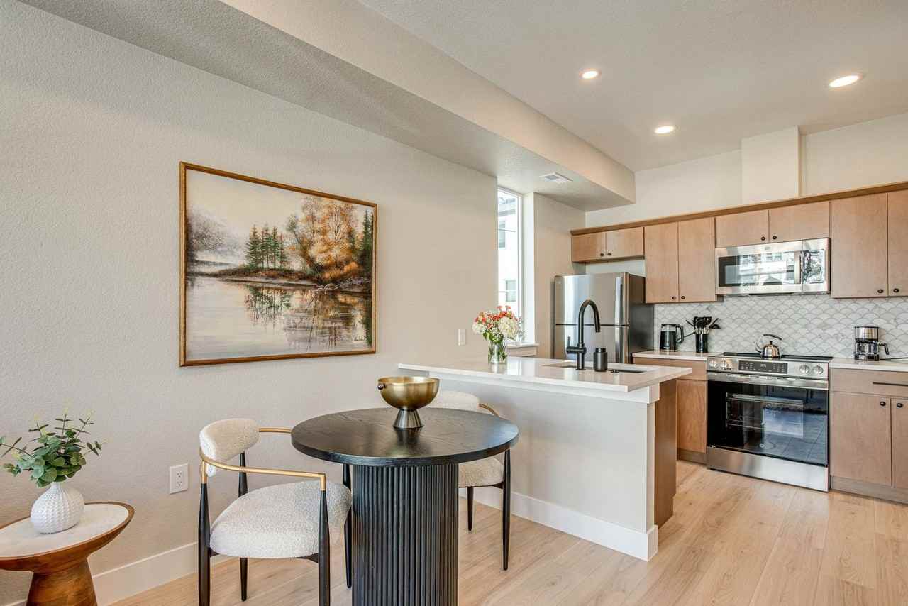 4100 E Warren Ave #1546161P - Photo 5 of 16