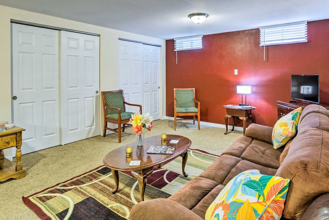 3560 Dahlia St #1546074P - Photo 2 of 18