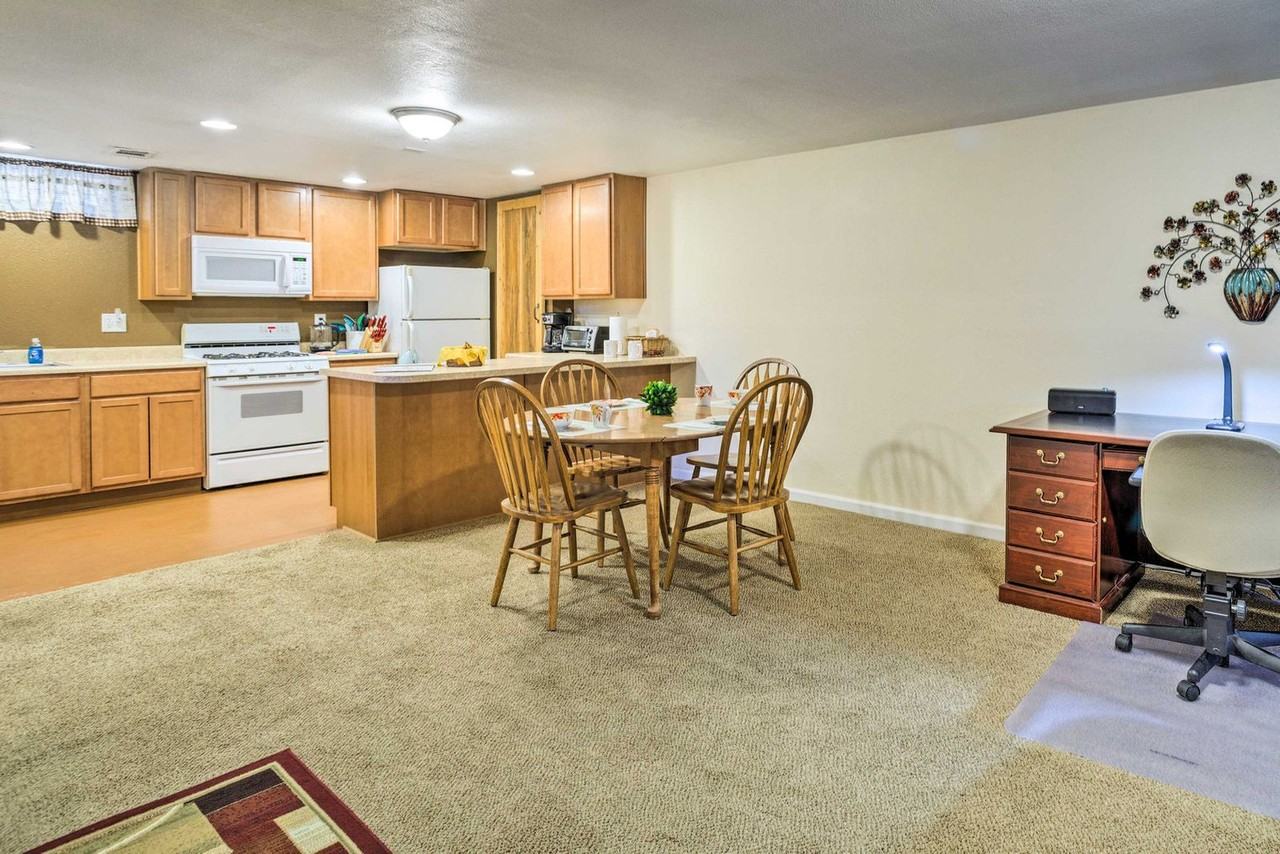 3560 Dahlia St #1546074P - Photo 6 of 18