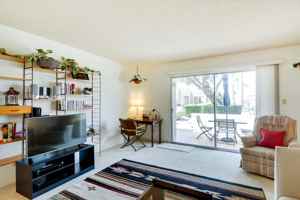 featured image of 445 S Desert Palm