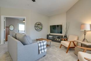 9151 W Greenway Rd - Photo 1 of 1