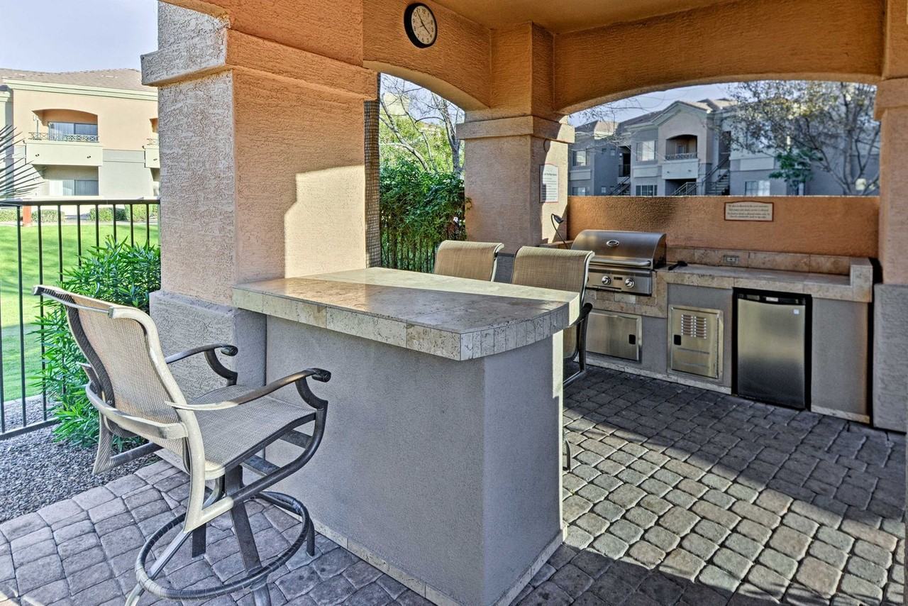 S Pierpont Dr #1545668P - Photo 4 of 21