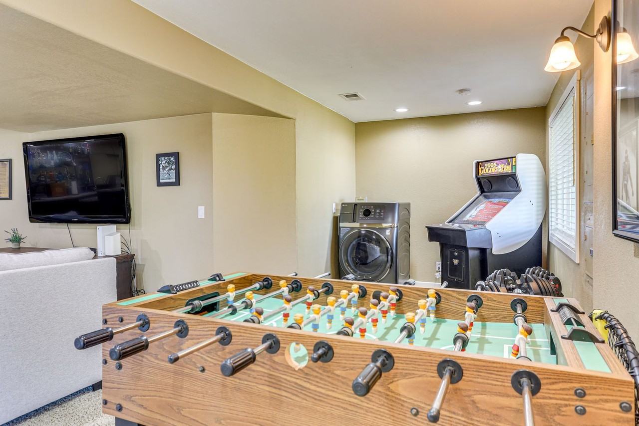 9492 Sand Hill Pl #1546235P - Photo 6 of 18