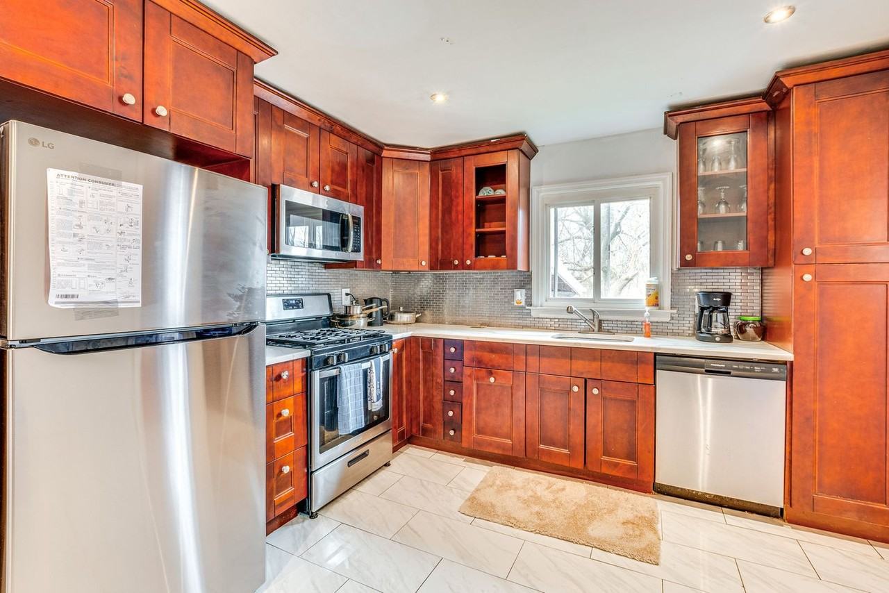 2851 Debra Way #1546266P - Photo 5 of 14