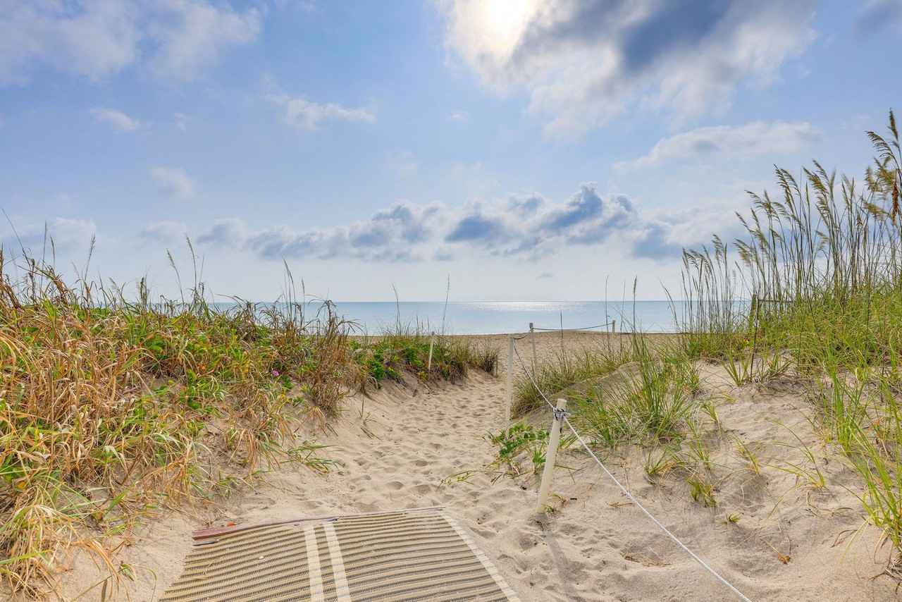 2400 S Ocean Dr #1546278P - Photo 3 of 28