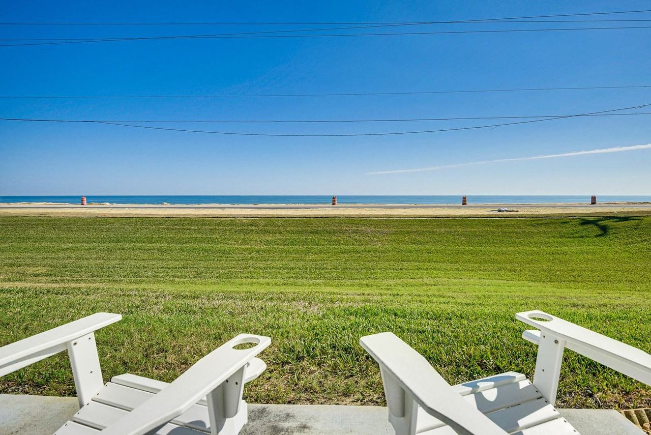 2470 Ocean Shore Blvd #1545901P - Photo 6 of 22