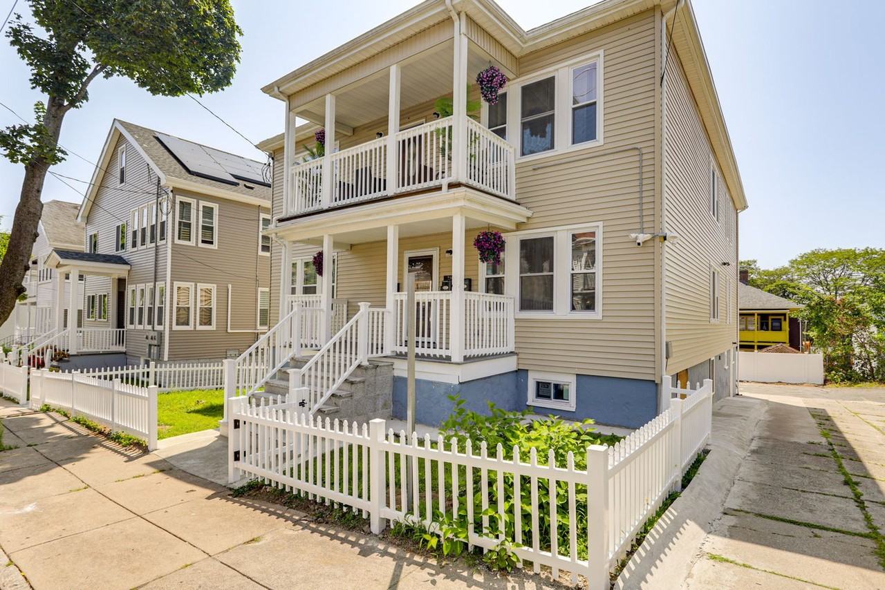 40 Tennis Rd #1546231P - Photo 7 of 19