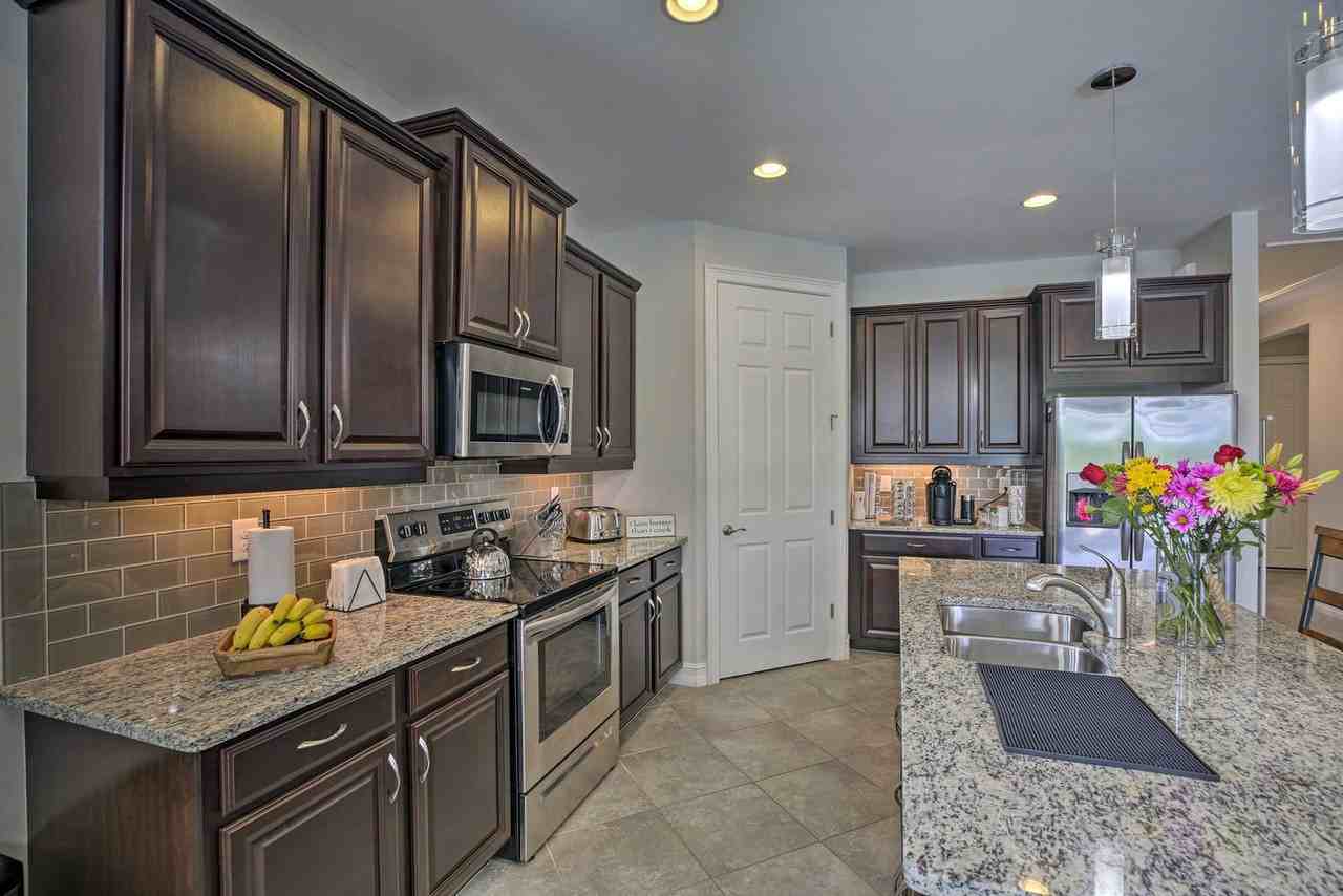 3943 Ashentree Ct #1545764P - Photo 7 of 28