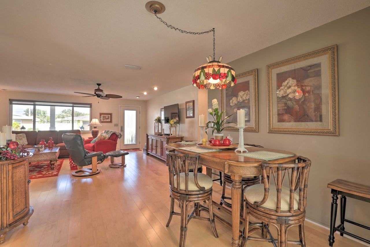 40 Longfellow Cir #1545674P - Photo 4 of 17