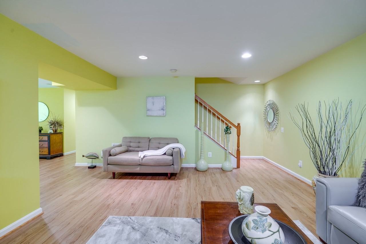 8953 Birch Bay Cir #1546491P - Photo 4 of 16