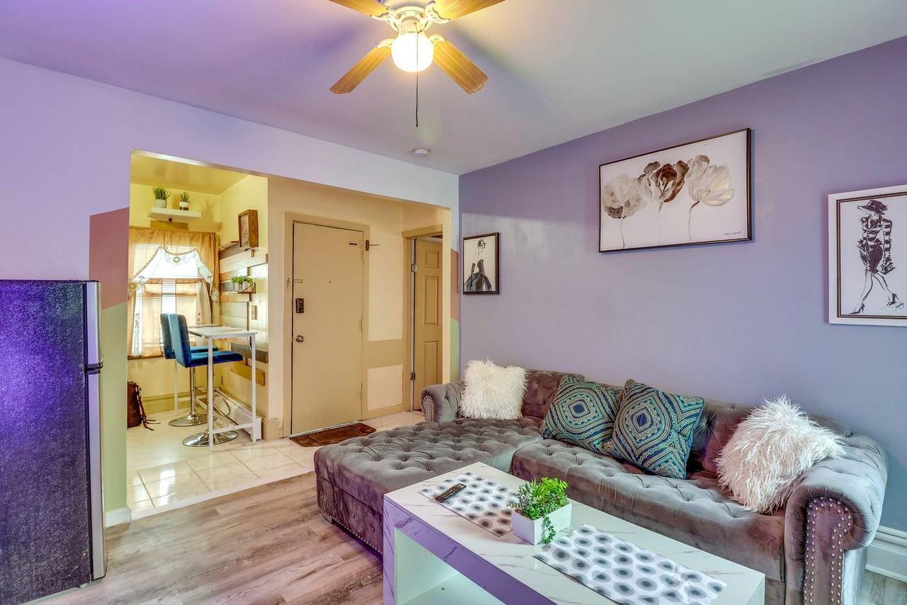 787 S 13th St #1546240P - Photo 3 of 15