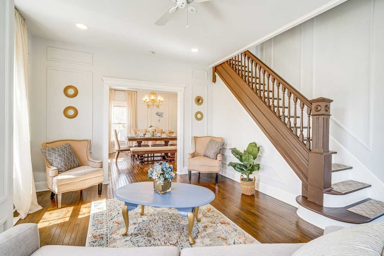 6127 Longwood Ave #1546000P - Photo 3 of 21