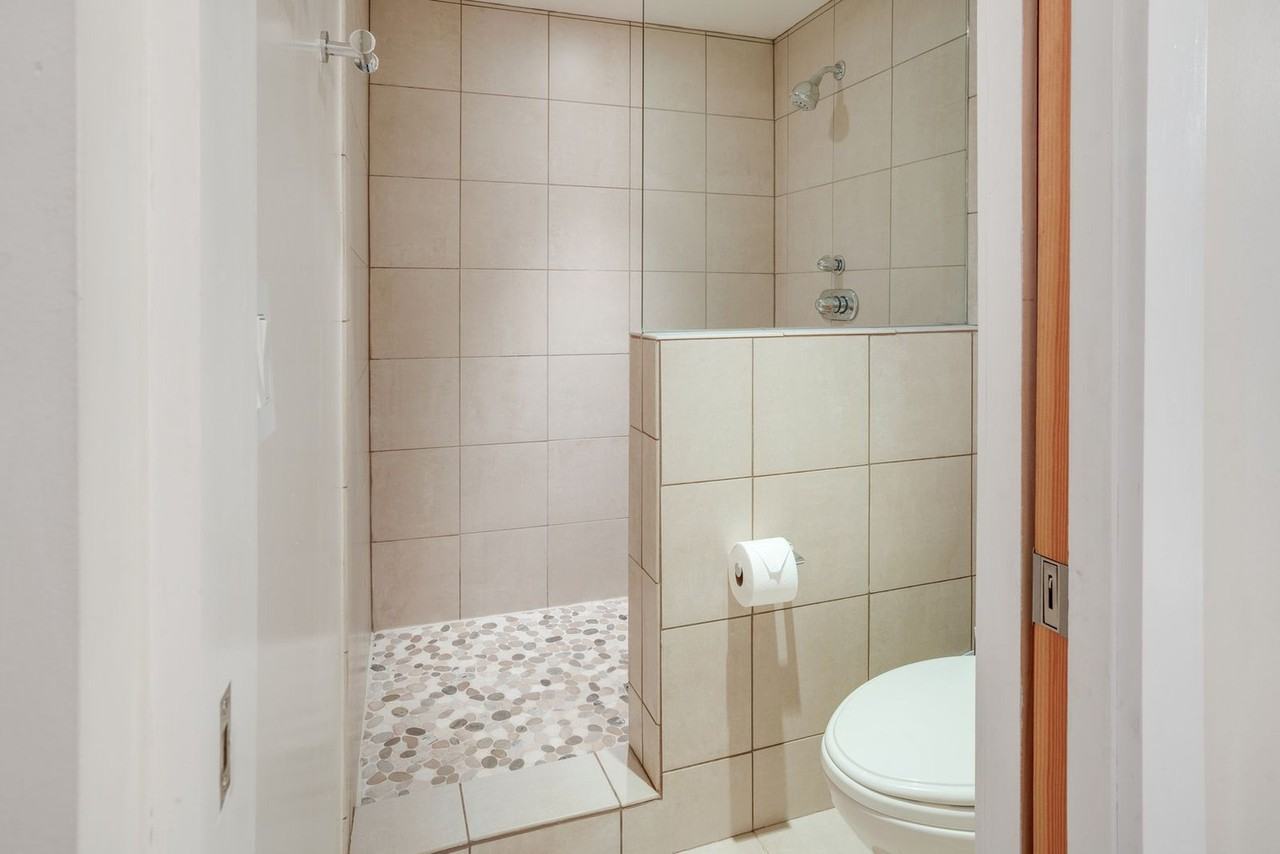 1127 Ski Hill Rd #1546373P - Photo 7 of 16