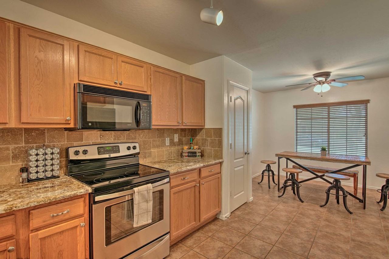 1021 S 167th Ln #1545875P - Photo 7 of 19