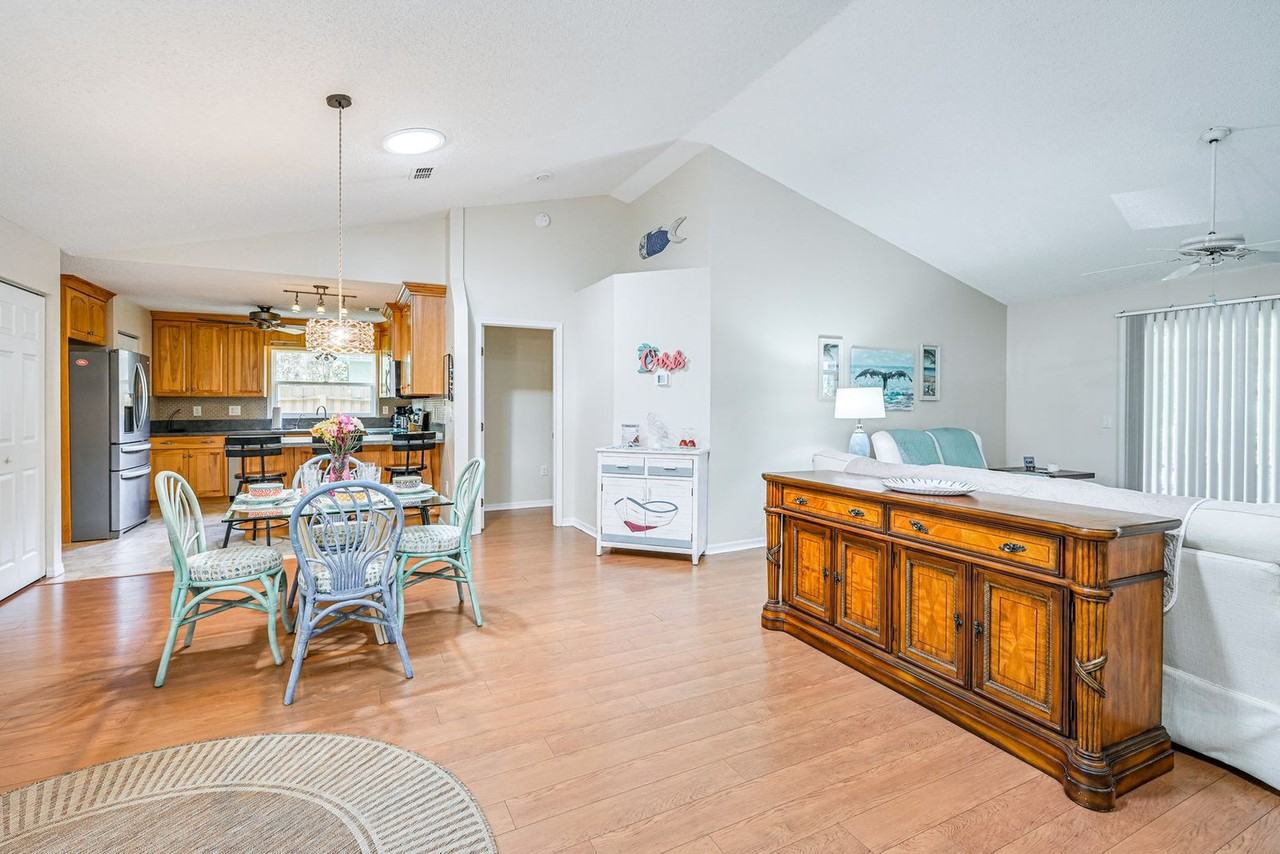 10444 Copperwood Dr #1545900P - Photo 7 of 23