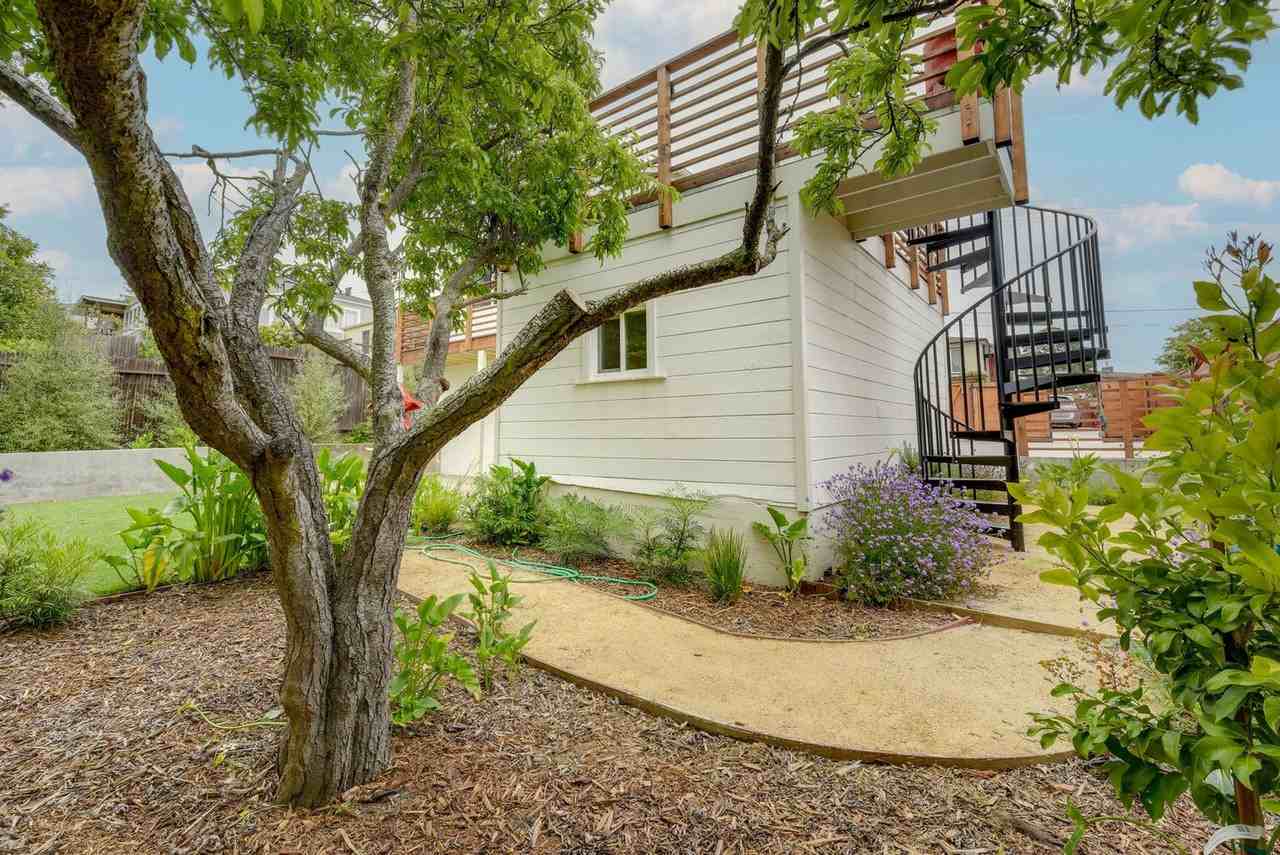 7323 Waldo Ln #1545793P - Photo 4 of 26